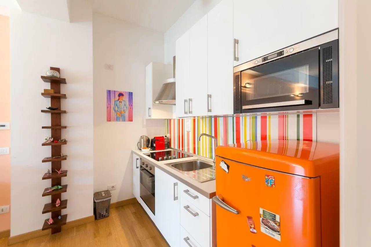 Appartamento Navigli 6 Deluxe Milano Italia